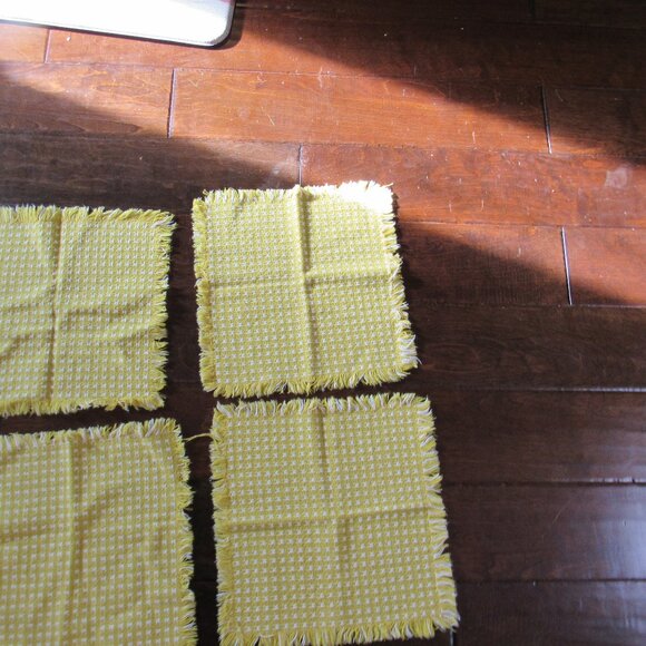 Cloth Fabric Napkins Set of 8 10 inches Yellow White Checker Fringe Vintage Good - Picture 3 of 13